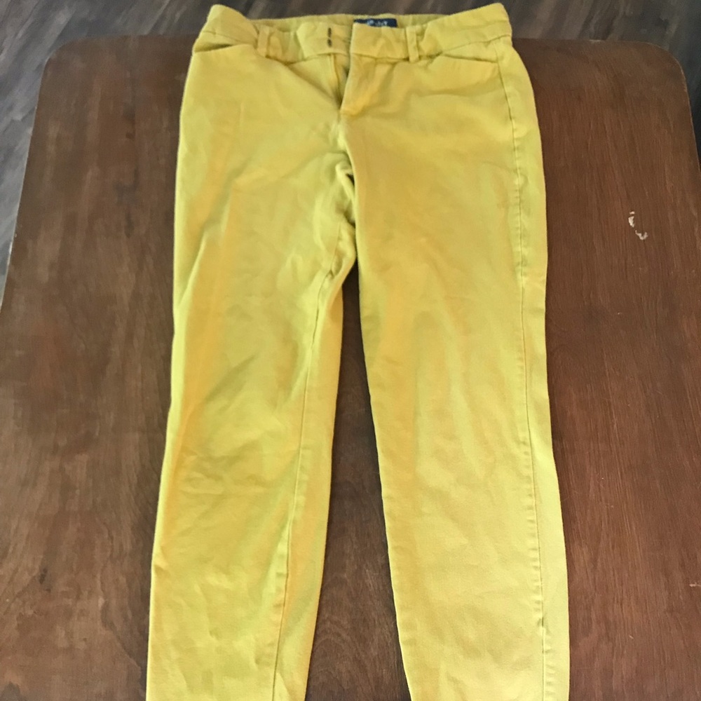 Old Navy Pixie Pant Yellow